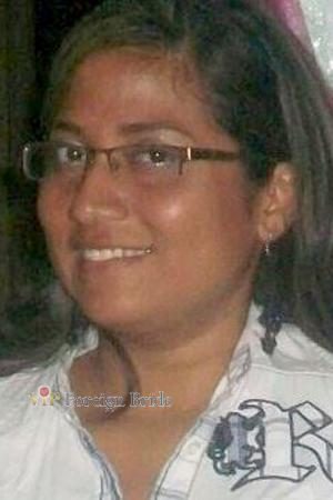 142591 - Heidi Age: 37 - Ecuador