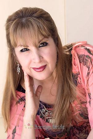 186454 - Margot Age: 62 - Peru