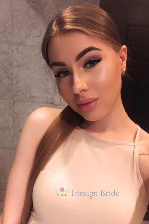 212832 - Zoriana Age: 24 - Poland