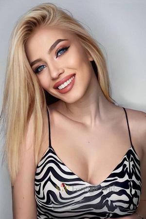 216504 - Oryna Age: 21 - Ukraine